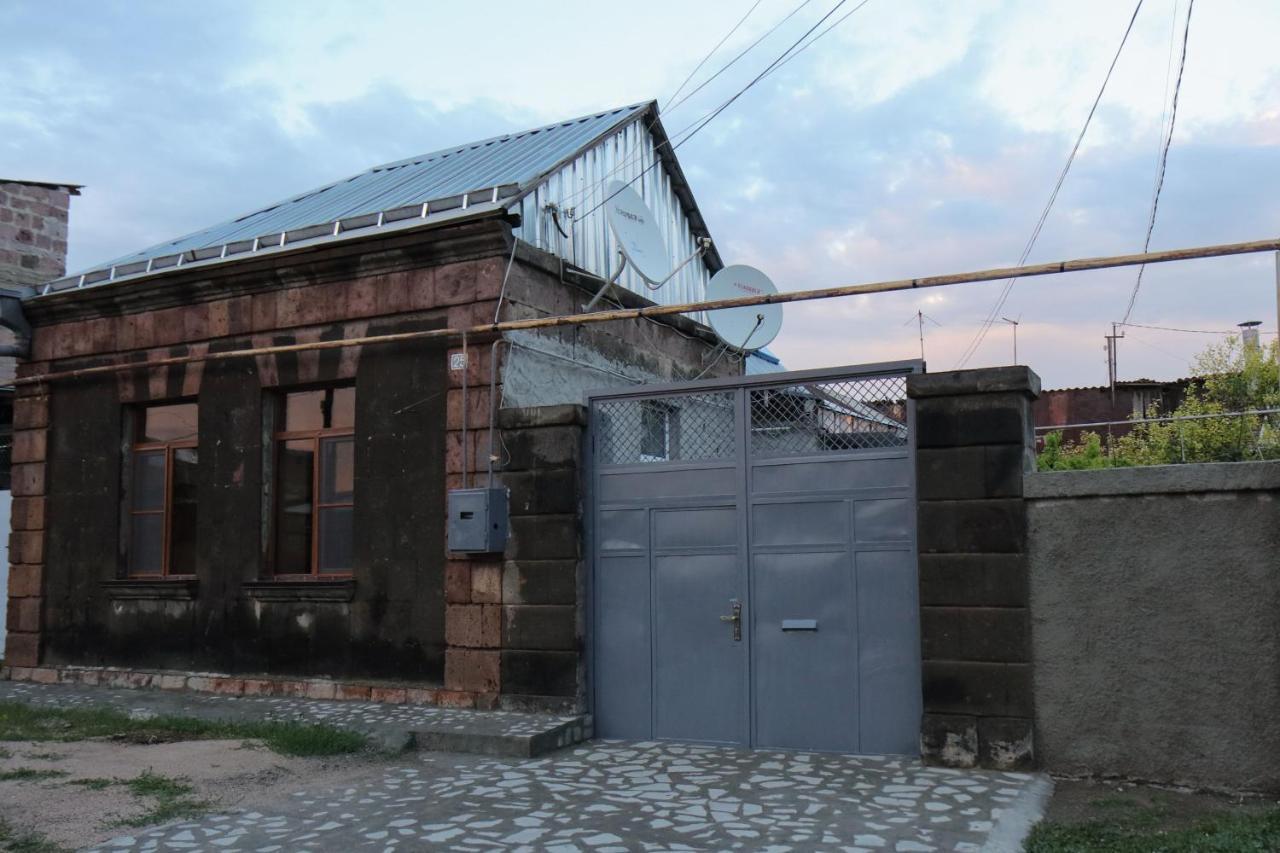 Vanand Guest House Gümrü Dış mekan fotoğraf
