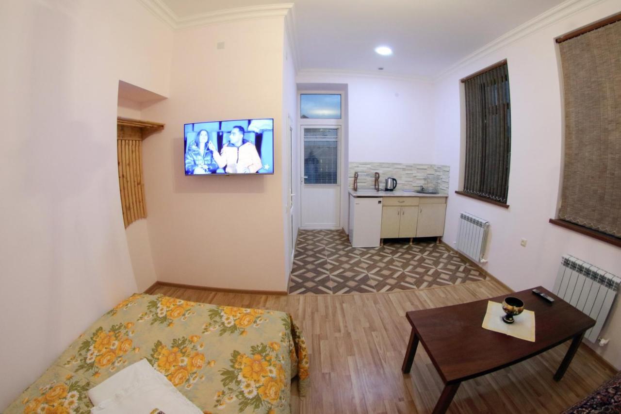 Vanand Guest House Gümrü Dış mekan fotoğraf