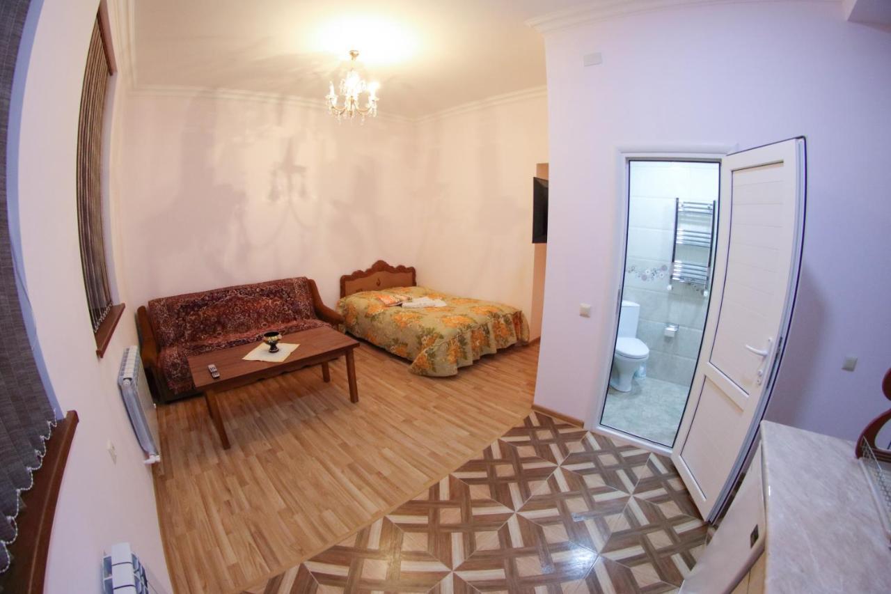 Vanand Guest House Gümrü Dış mekan fotoğraf