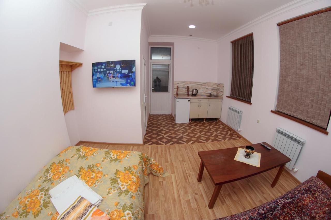 Vanand Guest House Gümrü Dış mekan fotoğraf