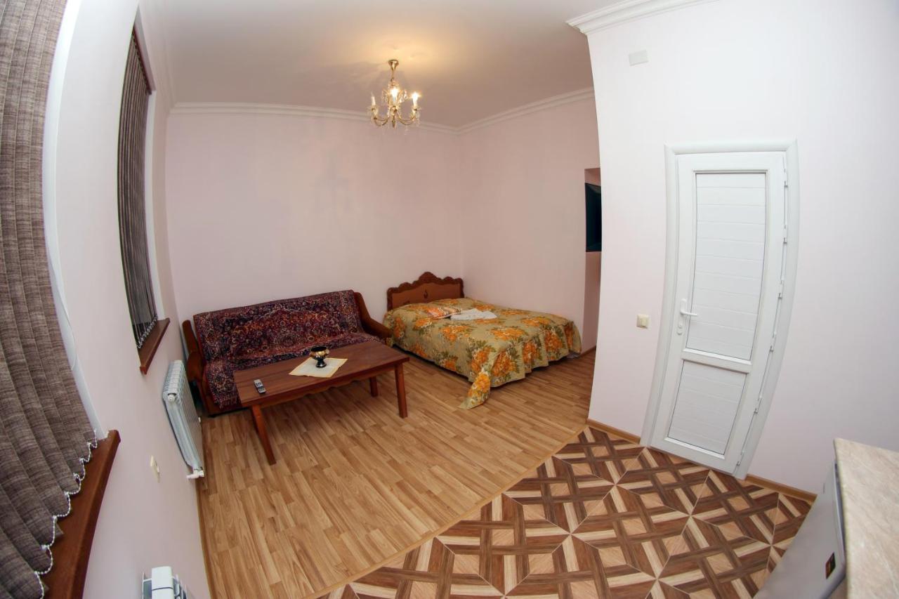Vanand Guest House Gümrü Dış mekan fotoğraf